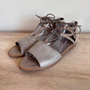 Paul Green Morea Metallic Lac Up Sandal US Size 9.5‎